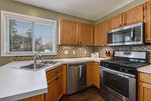5647 E Grove Dr SE, Kentwood, MI 49512 - Photo 10