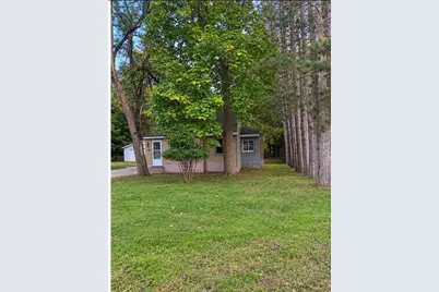 569 Porter Road, Norton Shores, MI 49441 - Photo 4