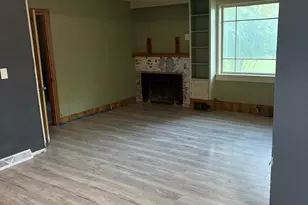 569 Porter Rd, Norton Shores, MI 49441 - Photo 12