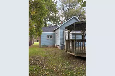 569 Porter Road, Norton Shores, MI 49441 - Photo 6