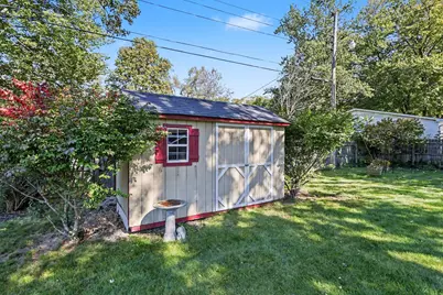 205 Jakway Avenue, Benton Harbor, MI 49022 - Photo 26