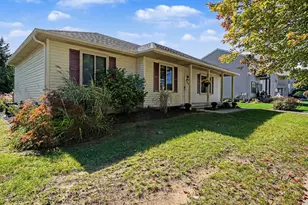 766 Cricket Crossing, Pinckney, MI 48169 - Photo 6