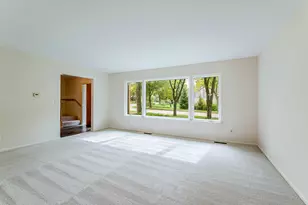 3565 Chatham Way, Ann Arbor, MI 48105 - Photo 8
