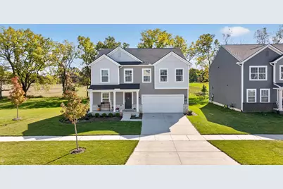 636 Countryside Drive #34, Chelsea, MI 48118 - Photo 2