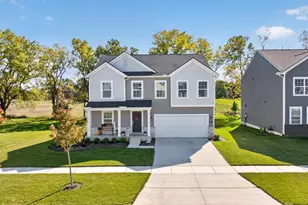 636 Countryside Dr, Chelsea, MI 48118 - Photo 2