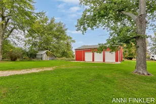 1818 W Bippley Rd, Lake Odessa, MI 48849 - Photo 16