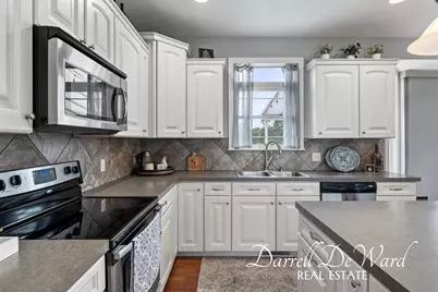 7629 Golf Meadows Drive SE, Caledonia, MI 49316 - Photo 4