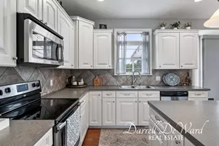7629 Golf Meadows Dr SE, Caledonia, MI 49316 - Photo 4