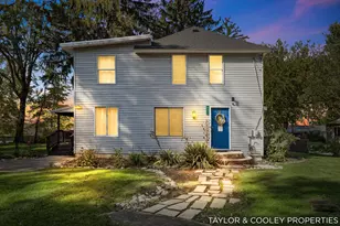 6671 Elizabeth St, Delton, MI 49046 - Photo 2