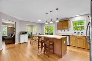 11347 Tall Shadows Ct, Pinckney, MI 48169 - Photo 8
