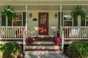 11347 Tall Shadows Ct, Pinckney, MI 48169 - Photo 2