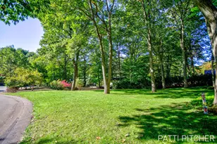 13582 Redbird Ln, Grand Haven, MI 49417 - Photo 8