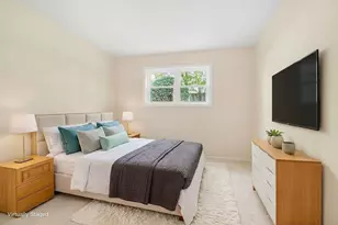 2697 Chatham Woods Dr SE, Grand Rapids, MI 49546 - Photo 14