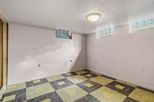 9351 Laurence Ave, Allen Park, MI 48101 - Photo 24