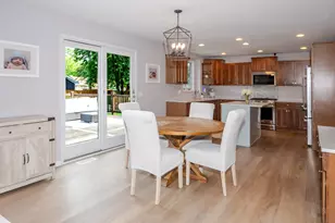 4039 Tudor Dr, Saint Joseph, MI 49085 - Photo 10