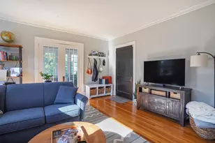 514 Lyon St NE, Grand Rapids, MI 49503 - Photo 4