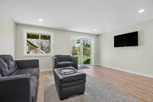 748 Petoskey Stone Dr SW, Byron Center, MI 49315 - Photo 20