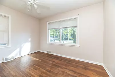 2035 Glendale Boulevard, Kalamazoo, MI 49004 - Photo 6