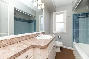 2035 Glendale Blvd, Kalamazoo, MI 49004 - Photo 8