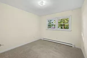 8735 N E Dr, Battle Creek, MI 49014 - Photo 12