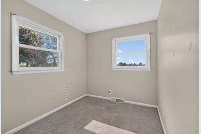 555 Norvell Beach Drive, Brooklyn, MI 49230 - Photo 28