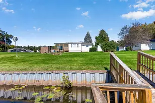 555 Norvell Beach Dr, Brooklyn, MI 49230 - Photo 44