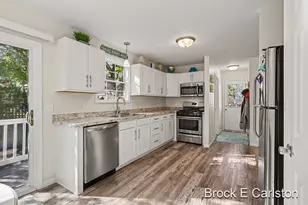 2169 McCracken St, Muskegon, MI 49441 - Photo 14