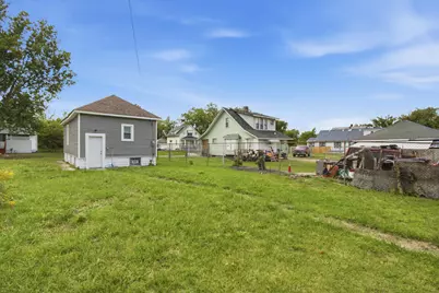 13886 McDougall, Hamtramck, MI 48212 - Photo 12