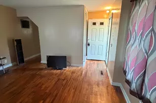 634 Grand St, Adrian, MI 49221 - Photo 8