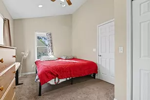 1011 Pearl St, Benton Harbor, MI 49022 - Photo 14