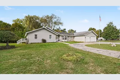 333 S Mary Street, Newaygo, MI 49337 - Photo 4