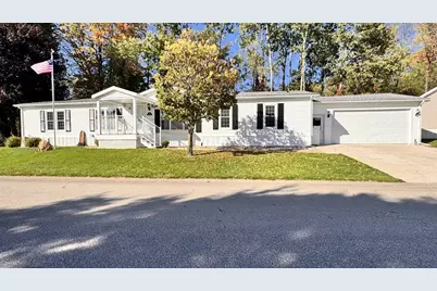 3485 Cloverfield Drive, Cedar Springs, MI 49319 - Photo 2