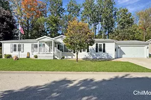 3485 Cloverfield Dr, Cedar Springs, MI 49319 - Photo 34
