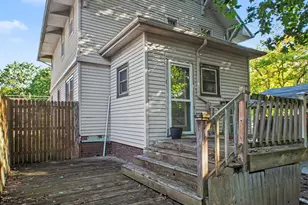208 Walnut St, Alma, MI 48801 - Photo 24