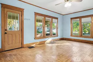 208 Walnut St, Alma, MI 48801 - Photo 8