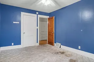 208 Walnut St, Alma, MI 48801 - Photo 16