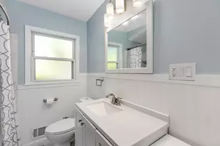 29511 Grandon St, Livonia, MI 48150 - Photo 14