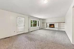 30073 Wicklow Rd, Farmington Hills, MI 48334 - Photo 10