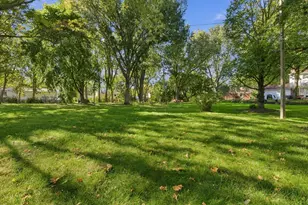 30073 Wicklow Rd, Farmington Hills, MI 48334 - Photo 40