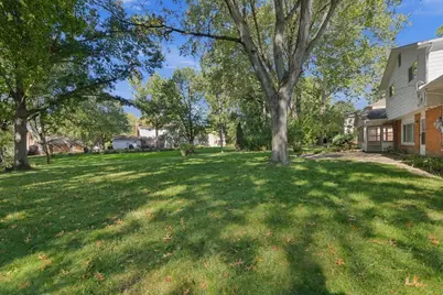 30073 Wicklow Road, Farmington Hills, MI 48334 - Photo 44