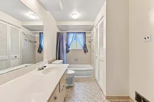 30073 Wicklow Rd, Farmington Hills, MI 48334 - Photo 34