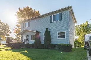 32237 Parkwood St, Westland, MI 48186 - Photo 12
