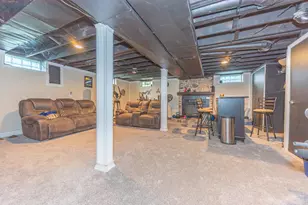 32237 Parkwood St, Westland, MI 48186 - Photo 46