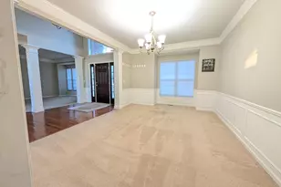 15749 Johnson Creek Dr, Northville, MI 48168 - Photo 14