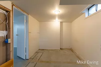 360 W 32nd Street, Holland, MI 49423 - Photo 12