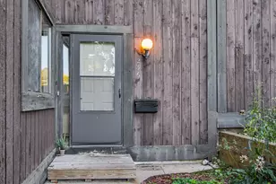 236 Falkirk Ct, Kalamazoo, MI 49006 - Photo 2