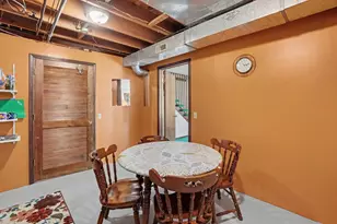 17292 Burkshire Dr, Grand Haven, MI 49417 - Photo 22