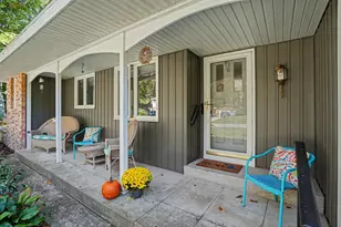 17292 Burkshire Dr, Grand Haven, MI 49417 - Photo 4