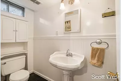 1645 Waldorf Street NW, Grand Rapids, MI 49544 - Photo 32