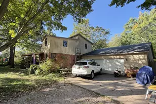 360 N Maple St, Saugatuck, MI 49453 - Photo 4